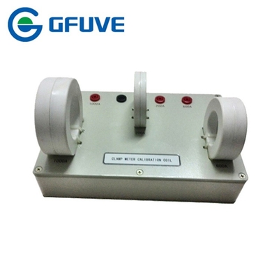 Portable mulifunction calibrator test equipment with voltage source and current source supplier